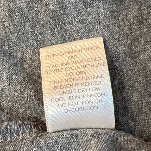 Buffalo Plaid Snowflake Long Sleeve Gray Top Red & Black Checkered Pattern - Picture 9 of 9